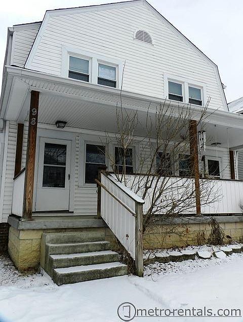 1st image of 98 E Lakeview Ave