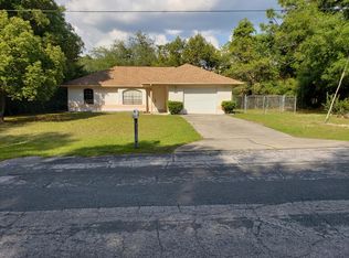 9693 N Sandree Dr, Citrus Springs, FL 34434