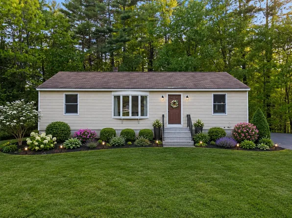 4 Mayfield Drive, Westbrook, ME 04092