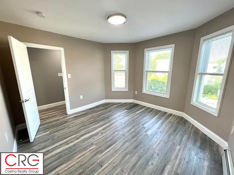 14 Vermont Ave #3 — Photo 29