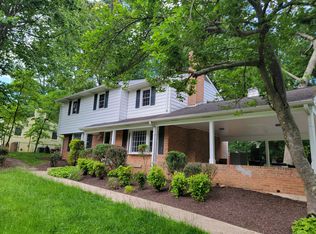 10617 Good Spring Ave, Great Falls, VA 22066