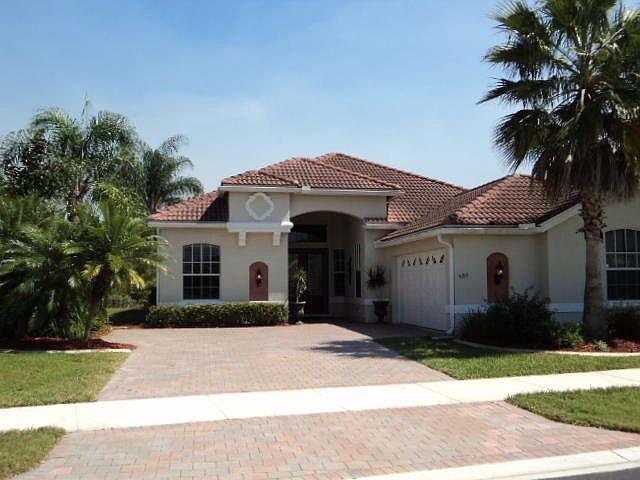 1st image of 580 SW Romora Bay