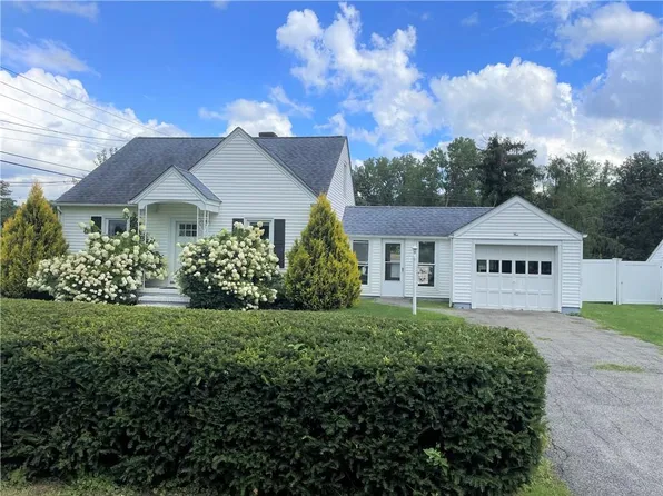 4 Kipp Avenue, Fishkill, NY 12524