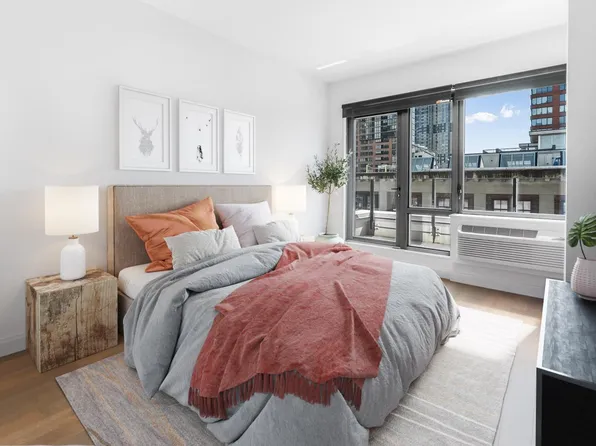 148 1st Street image 12 of 204