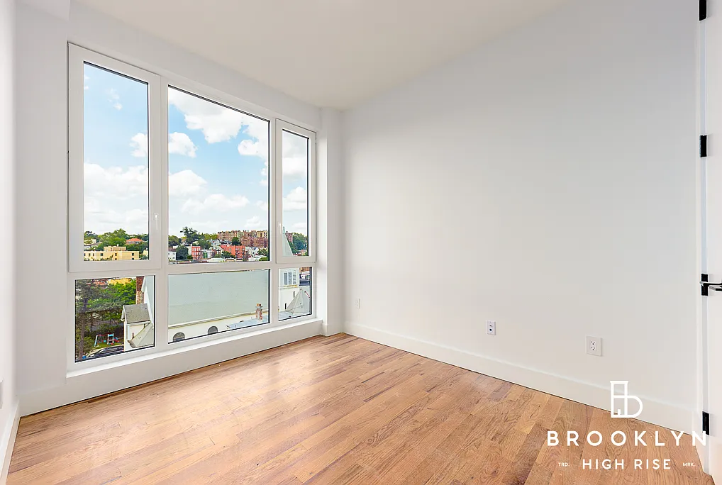 2667 Fulton Street — Photo 4