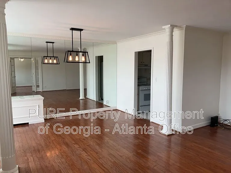 215 Piedmont Ave NE #1206 — Photo 9