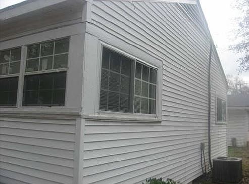 3rd image of 3149 Iberville Dr