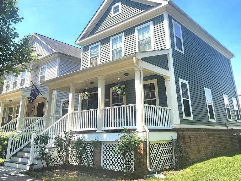 1636 Renaissance Dr — Photo 1