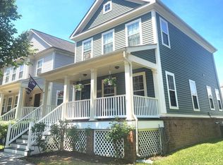 1636 Renaissance Dr, Baltimore, MD 21221