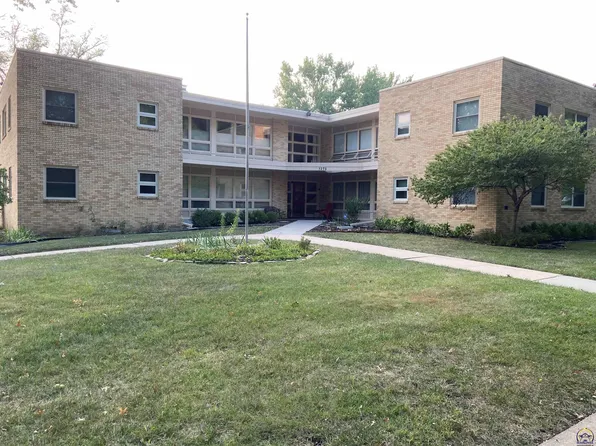 1275 SW Fillmore St #15, Topeka, KS 66604