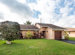 8520 NW 44th Ct, Lauderhill, FL 33351