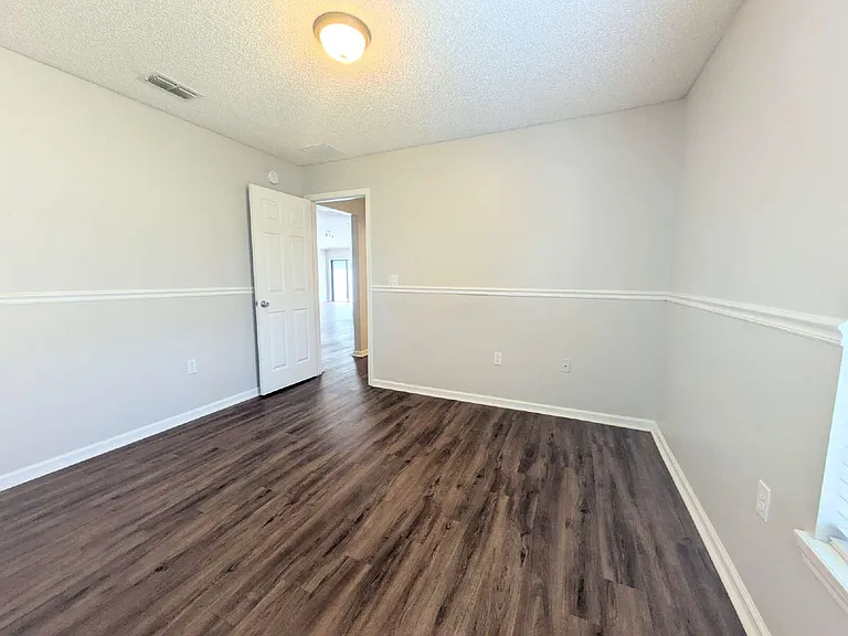 3523 Waterford Oaks Dr — Photo 12
