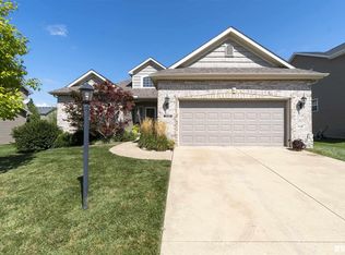 2609 W Carlisle Ln, Dunlap, IL 61525