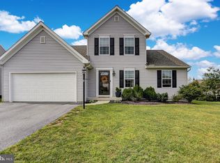 9 Albans Ct, Bernville, PA 19506