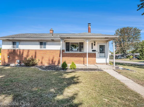 11615 Diehl Dr, Sterling Heights, MI 48313
