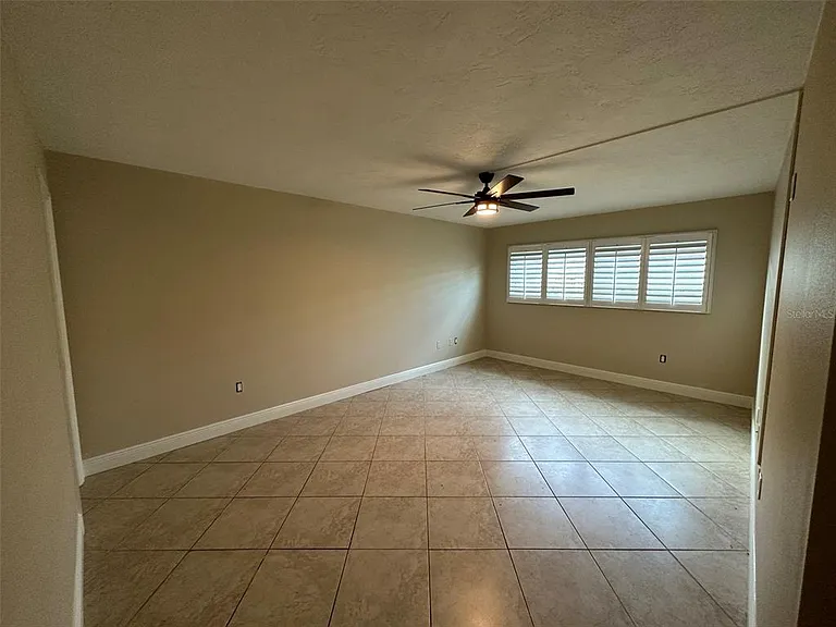 1641 Southwood St #1641 — Photo 13