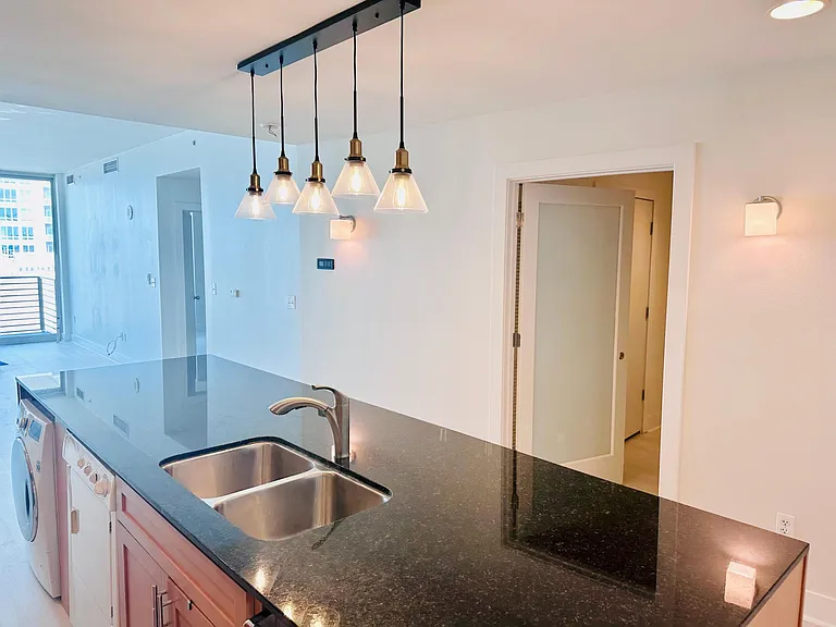 1208 E Kennedy Blvd #918 — Photo 7