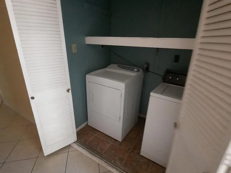 286 N McNeil St — Photo 15