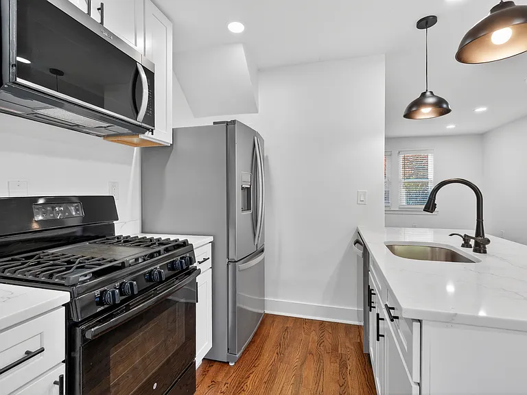 3344 Clay Pl NE — Photo 12