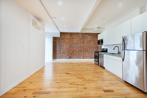 Rented by Brown Harris Stevens | media 1
