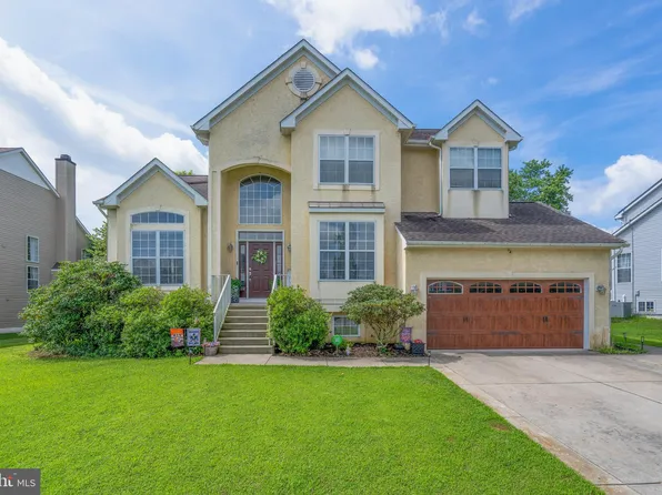 33 Brittany Blvd, Marlton, NJ 08053