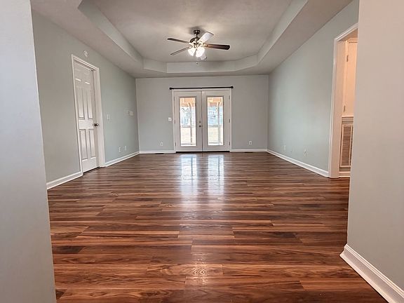 5th image of 2511 Queen Anne Ct