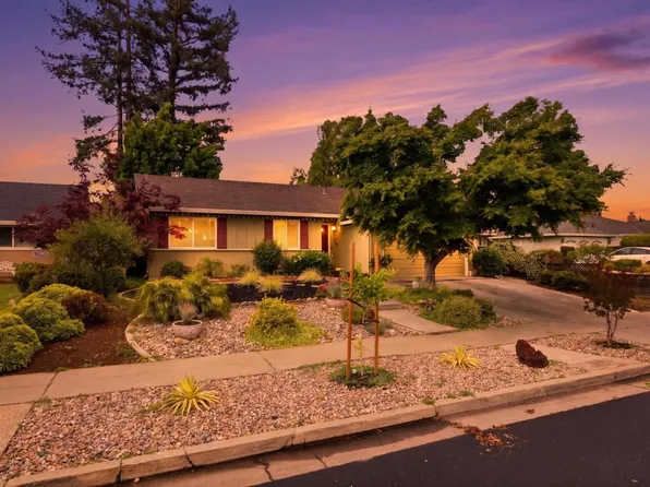 5267 Woodstock Way, San Jose, CA 95118
