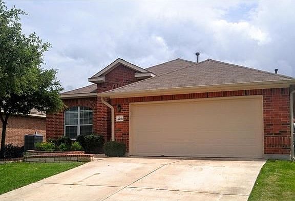 4th image of 4308 Rolling Water Dr