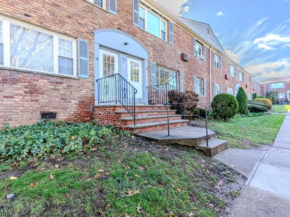 9 Wedgewood Dr #96, Verona Twp., NJ 07044