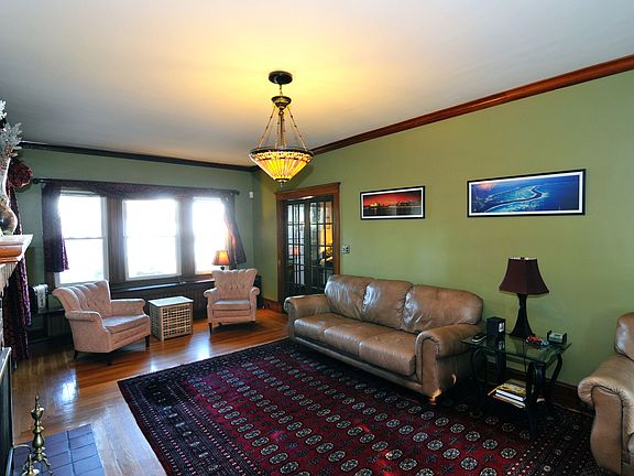 Living Room Just Keeps Going