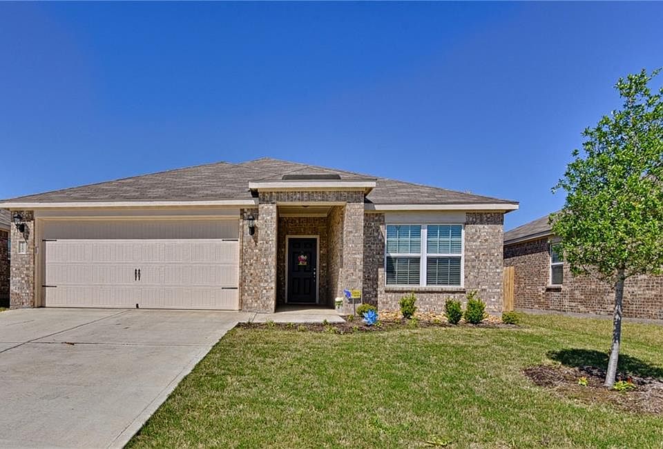 1st image of 117 Rushmore Ln