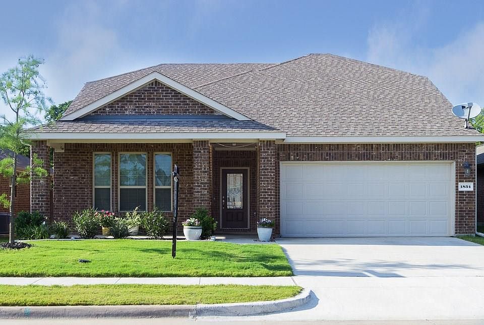 1st image of 1834 Pecan Grove Dr