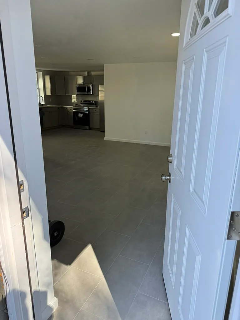 1 bed, 550 sqft, $1,450 — Photo 2