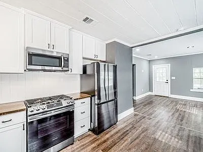 320 Louisiana Ave — Photo 13