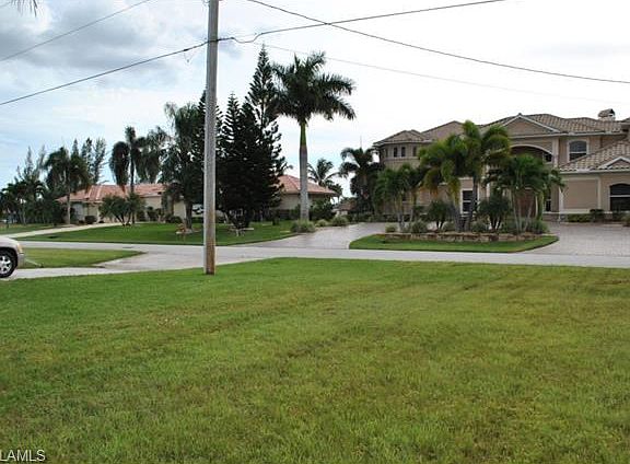 4th image of 3015 SW 26th Ct