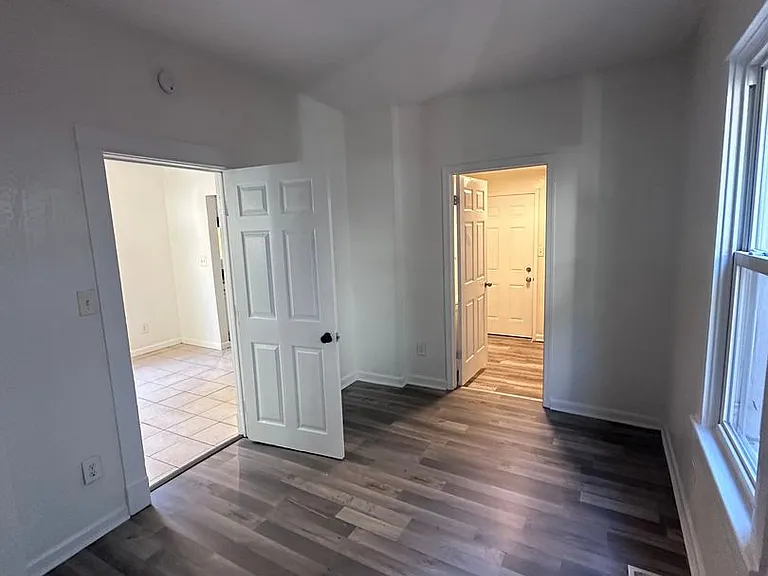 2815 Keller Ave — Photo 6