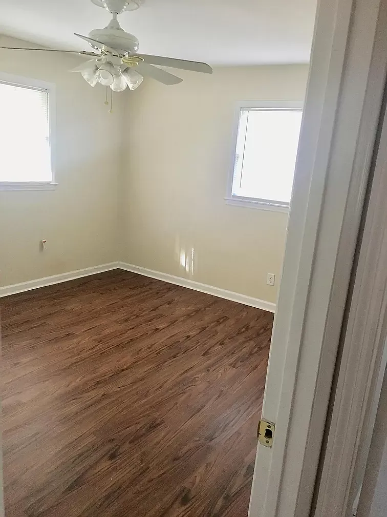 4 bed, 1850 sqft, $2,250 — Photo 4
