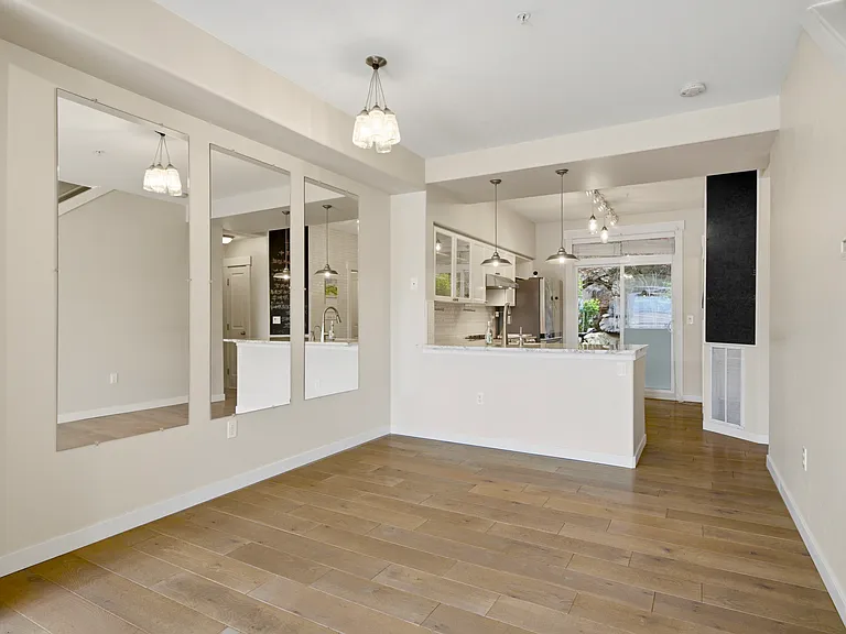 23300 SE Black Nugget Rd #H4 — Photo 8