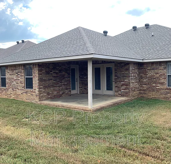 6105 Red Cedar Cir — Photo 21