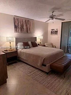 140 SW 96th Ter #102 — Photo 5
