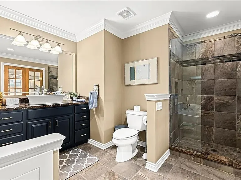 1515 Town Commons Dr — Photo 14