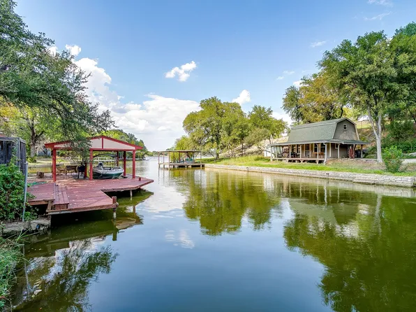 120 Siesta Ct, Granbury, TX 76048