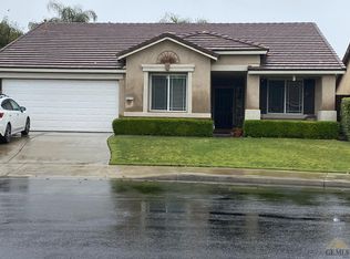 5315 Kraft Harbour Ln, Bakersfield, CA 93311