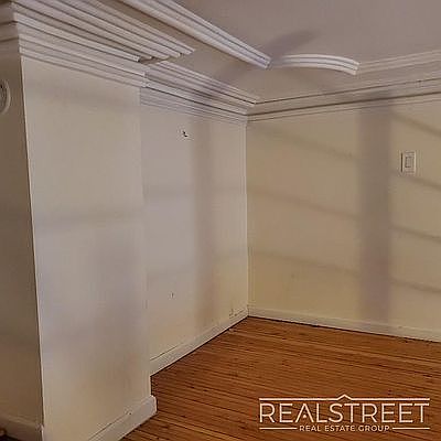 5th image of 109 Joralemon St APT 3