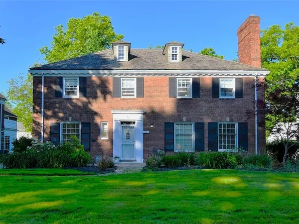 3118 Keswick Rd, Shaker Heights, OH 44120