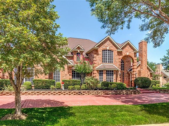 4th image of 2212 Waterford Dr