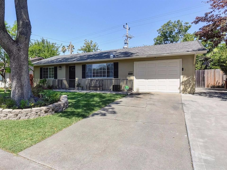 1st image of 3909 Ramsey Dr