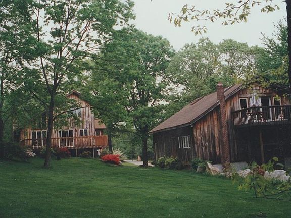 3rd image of 11 Hartford Tpke