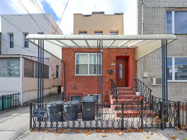 2166 West 9th Street image 1 of 27