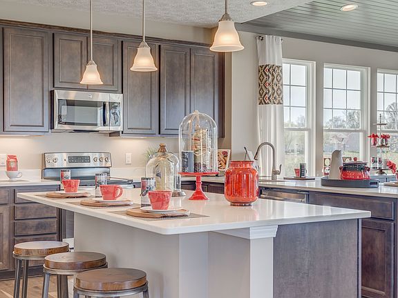 Breakfast bar in kitchen